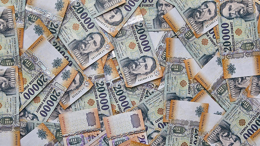 30 milliós kölcsönnel mentik meg a KÖVA-t a csődtől