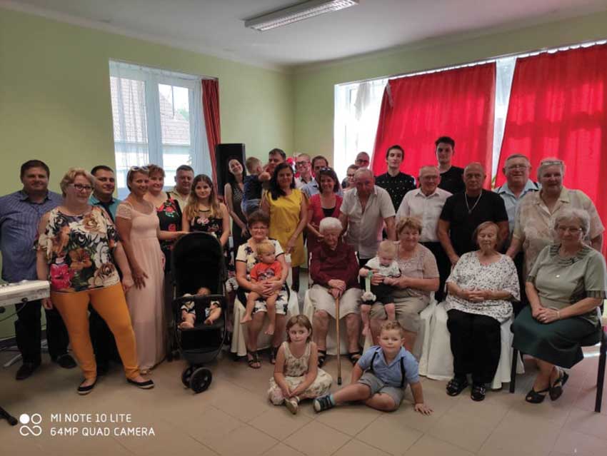 A Kocséri Jónás Istvánné Marika néni 100 éves!