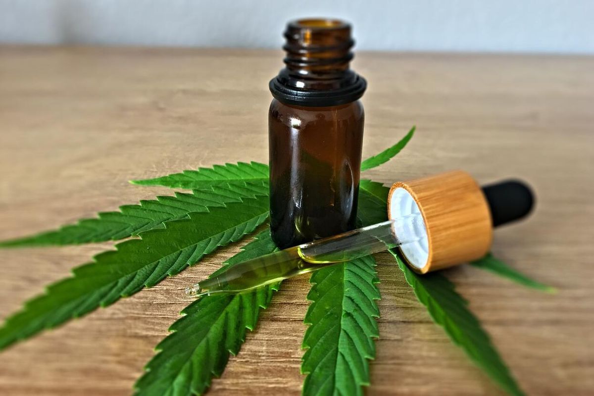 Mi a CBD olaj és mi mindenre jó?