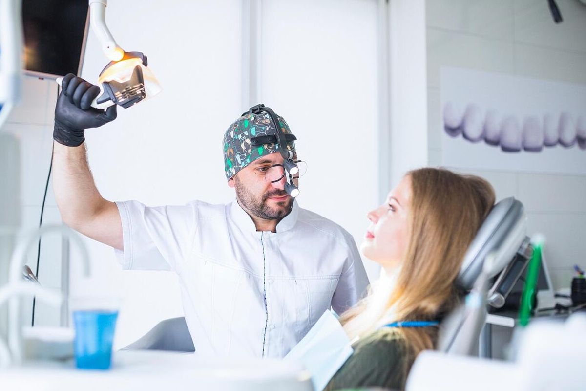 Az esztétikai fogászat hatékony marketingje: a célcsoport pontos megcélzása