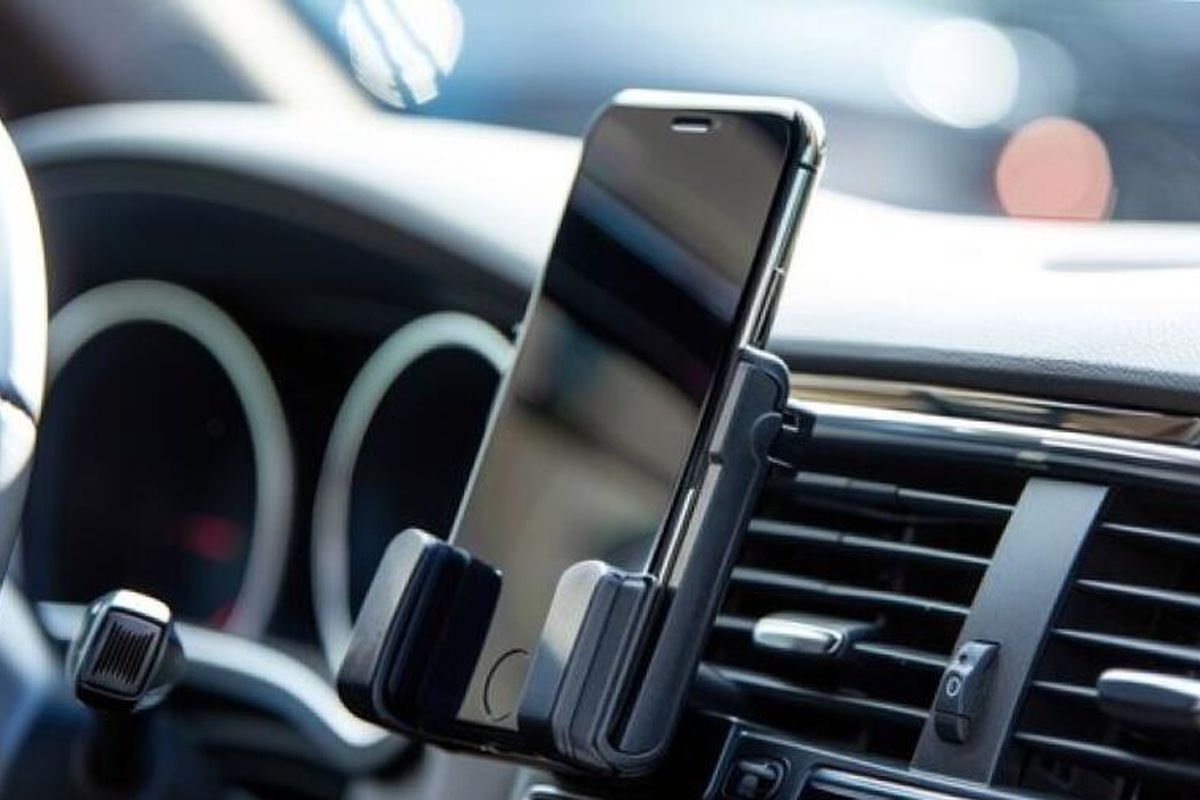 Innovatív telefontartók autóink szellőzőire