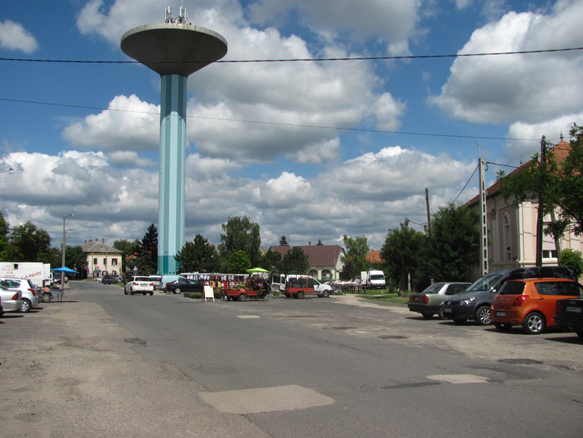 Nincs pénz a nagykőrösi piactér átépítésére
