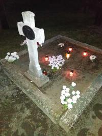 Hősi halottainkra is emlékeztünk!