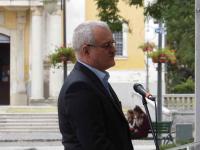 A Szent Korona óriási másolata Abonyban!
